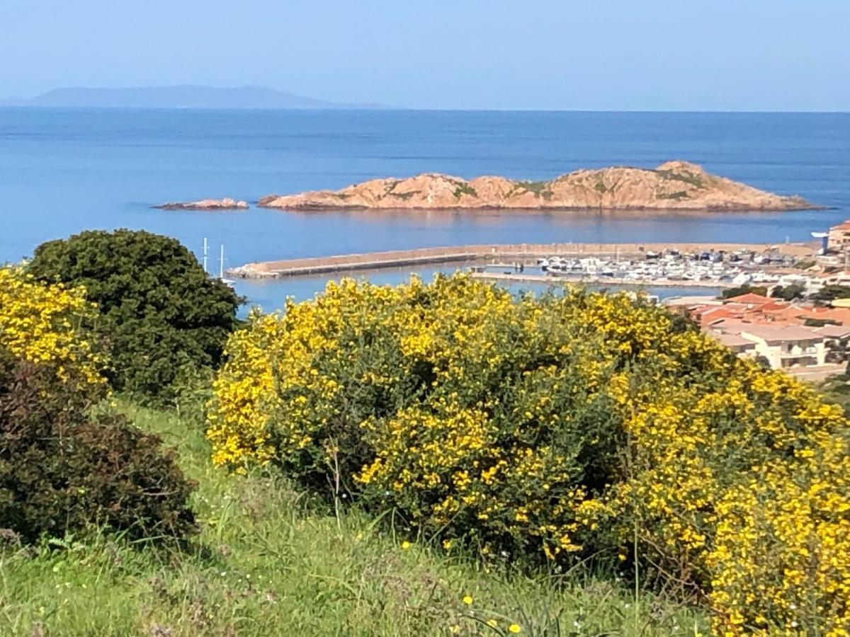 Borgo Spiaggia Isola Rossa Exteriér fotografie